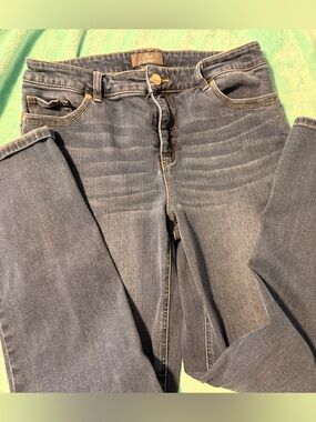 Chico's Women's So Lifting Jean SIZE 1.5